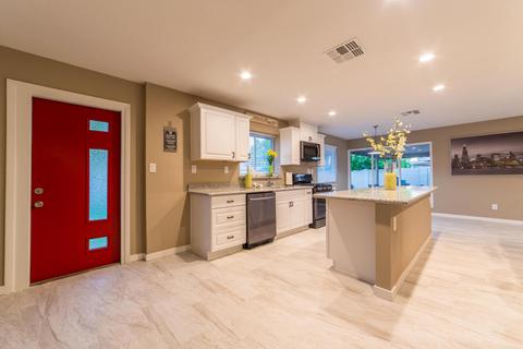 2839 E Paradise Dr, Phoenix, AZ 85028 photo 19