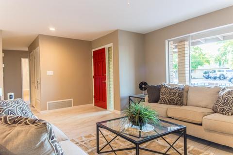 2839 E Paradise Dr, Phoenix, AZ 85028 photo 4
