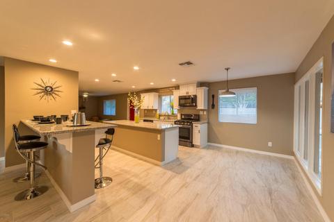 2839 E Paradise Dr, Phoenix, AZ 85028 photo 10