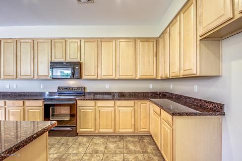 137 E Mary Ln, Gilbert, AZ 85295 photo 11