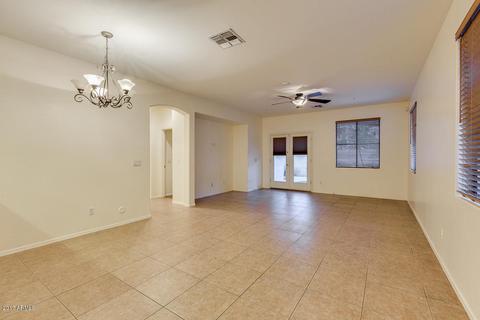 818 E Stottler Dr, Gilbert, AZ 85296 photo 4