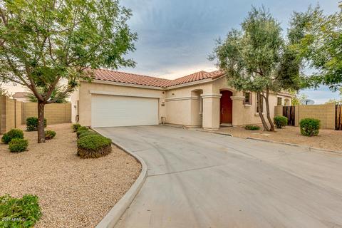 818 E Stottler Dr, Gilbert, AZ 85296 photo 2