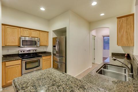 818 E Stottler Dr, Gilbert, AZ 85296 photo 9