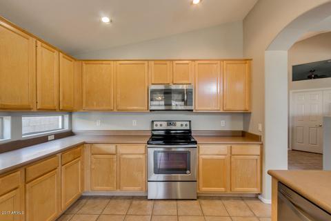 10318 E Obispo Ave, Mesa, AZ 85212 photo 2