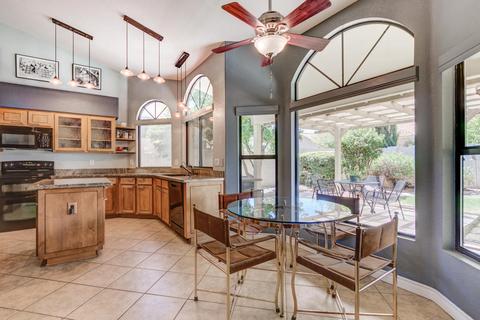 237 E Stonebridge Dr, Gilbert, AZ 85234 photo 13