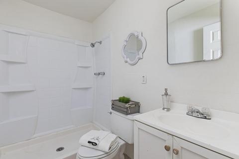 4704 E Hidalgo Ave, Phoenix, AZ 85040 photo 9
