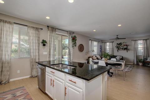 888 E Tekoa Ave, Gilbert, AZ 85298 photo 14