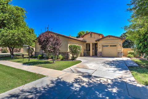 4081 E Bruce Ave, Gilbert, AZ 85234 photo 4
