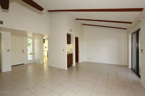 3076 E Cannon Dr, Phoenix, AZ 85028 photo 4