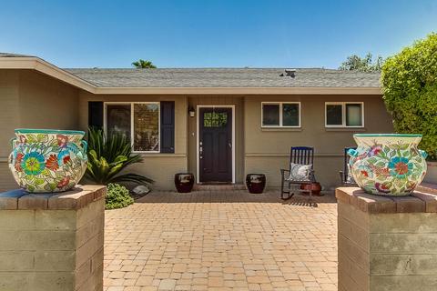 3821 Elm St, Phoenix, AZ 85018 photo 4