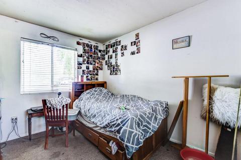 740 E Auburn Dr, Tempe, AZ 85283 photo 10
