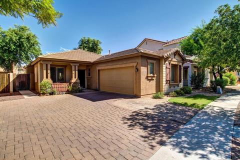 4538 E Del Rio St, Gilbert, AZ 85295 photo 1