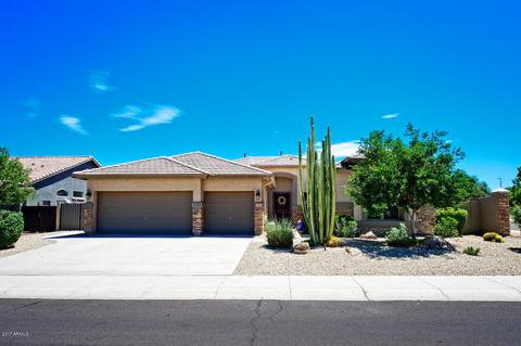 6687 S Crestview Dr, Gilbert, AZ 85298 photo 2
