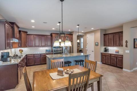 2477 E Orleans Dr, Gilbert, AZ 85298 photo 7