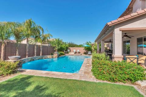 2477 E Orleans Dr, Gilbert, AZ 85298 photo 2