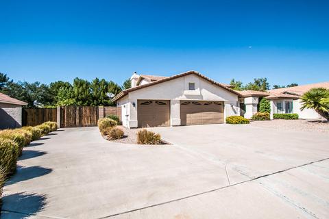 710 E Sage Brush St, Gilbert, AZ 85296 photo 1