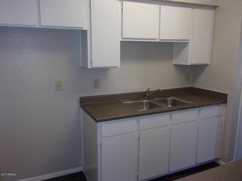 2230 E Sheraton Ln, Phoenix, AZ 85040 photo 15