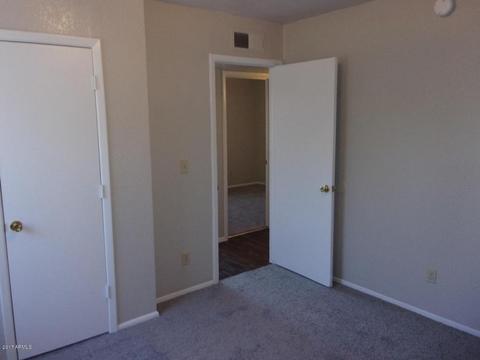 2230 E Sheraton Ln, Phoenix, AZ 85040 photo 20
