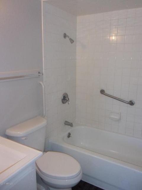 2230 E Sheraton Ln, Phoenix, AZ 85040 photo 12