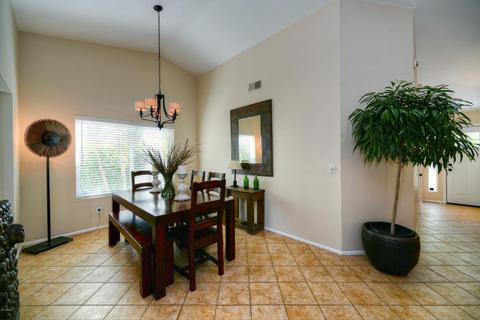 3834 E Whitney Ln, Phoenix, AZ 85032 photo 8
