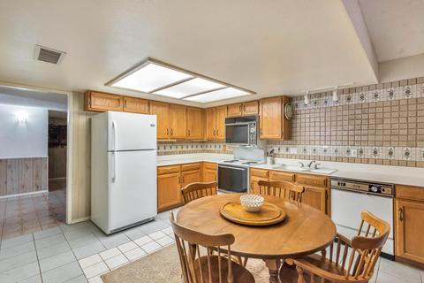 4506 E Cheyenne Dr, Phoenix, AZ 85044 photo 5