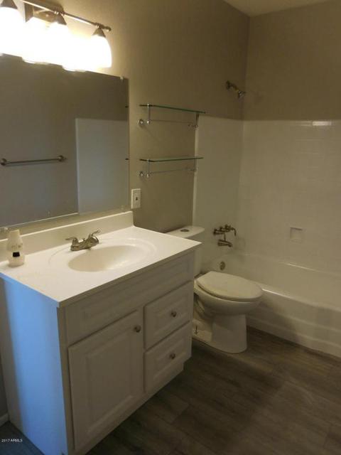 3960 E Becker Ln, Phoenix, AZ 85028 photo 13
