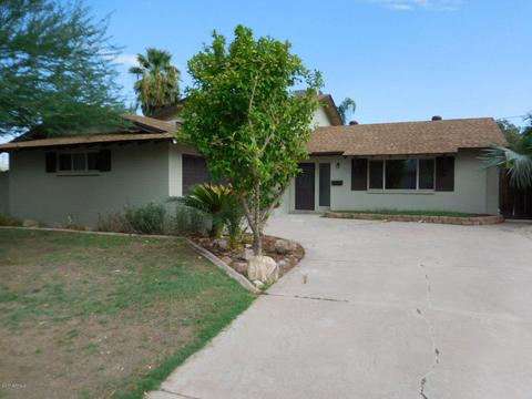 3960 E Becker Ln, Phoenix, AZ 85028 photo 4