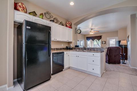 3716 E Sandy Way, Gilbert, AZ 85297 photo 9
