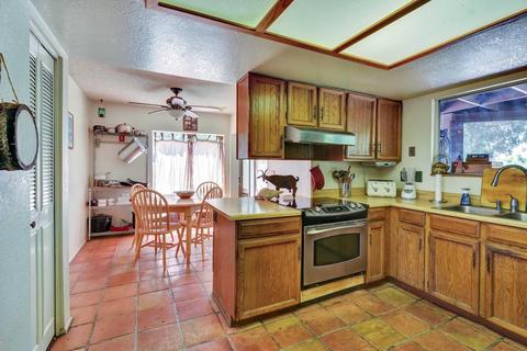 4517 Evans Dr, Phoenix, AZ 85032 photo 8