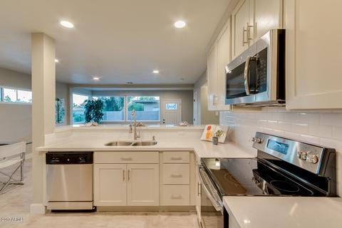 9434 N 3rd Dr, Phoenix, AZ 85021 photo 12
