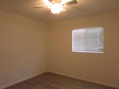 107 S Sahuaro Dr, Gilbert, AZ 85233 photo 2
