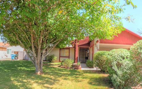 9016 W Clarendon Ave, Phoenix, AZ 85037