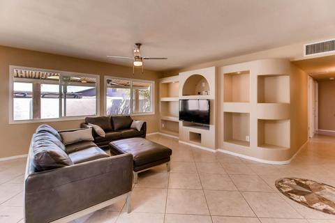 9811 N 27th Pl, Phoenix, AZ 85028 photo 13
