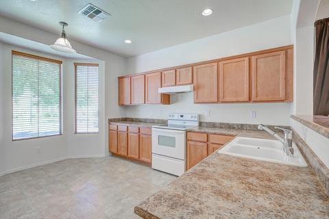 1815 E Dunbar Dr, Phoenix, AZ 85042 photo 9