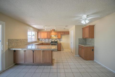 3544 E Campo Bello Dr, Phoenix, AZ 85032 photo 3