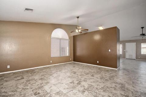 2056 E Ranch Ct, Gilbert, AZ 85296 photo 2
