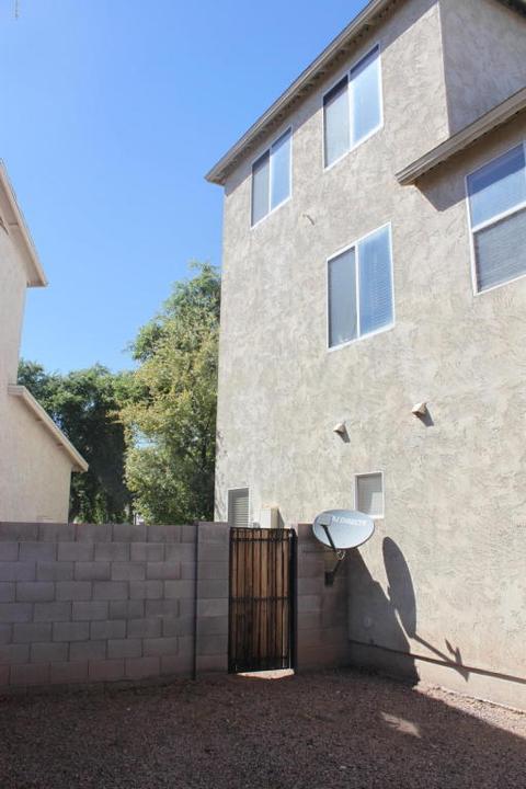 419 N 66th Dr, Phoenix, AZ 85043 photo 40