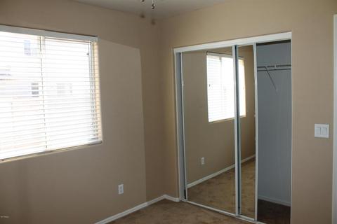 419 N 66th Dr, Phoenix, AZ 85043 photo 31