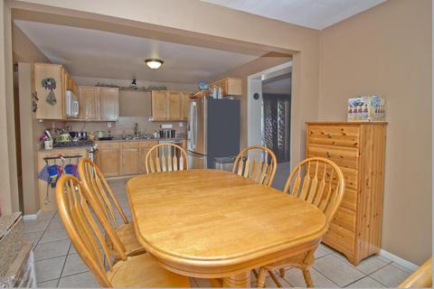 2239 E Sandra Ter, Phoenix, AZ 85022 photo 8