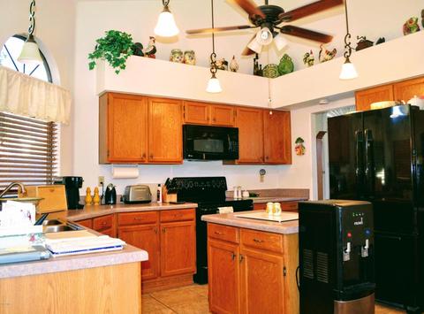 650 E Vaughn Ave, Gilbert, AZ 85234 photo 9
