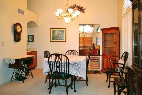 650 E Vaughn Ave, Gilbert, AZ 85234 photo 4