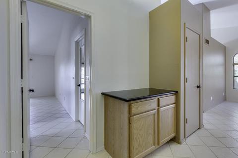 4743 E Goldfinch Gate Ln, Phoenix, AZ 85044 photo 9