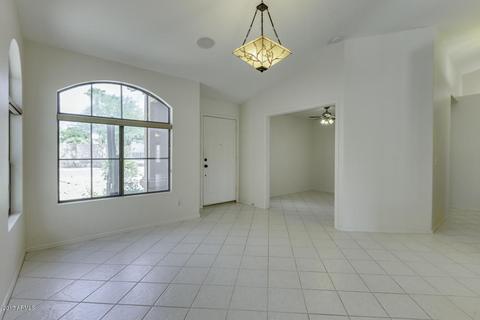 4743 E Goldfinch Gate Ln, Phoenix, AZ 85044 photo 5