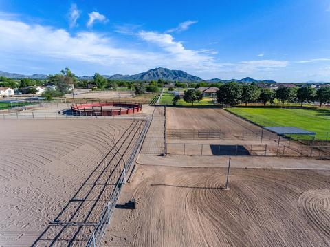 3637 E Brooks Farm Rd, Gilbert, AZ 85298 photo 53