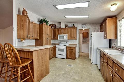 7438 E Iran Ct, Mesa, AZ 85209 photo 2