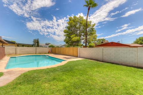 8043 W Montecito Ave, Phoenix, AZ 85033 photo 2