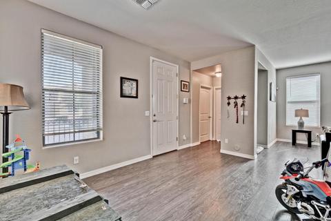 3917 E Kesler Ln, Gilbert, AZ 85295 photo 7