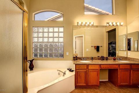 1706 E Commerce Ave, Gilbert, AZ 85234 photo 17