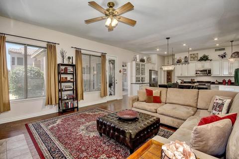 2871 E Millbrae Ln, Gilbert, AZ 85234 photo 6