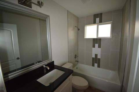2725 E Cinnabar Ave, Phoenix, AZ 85028 photo 12